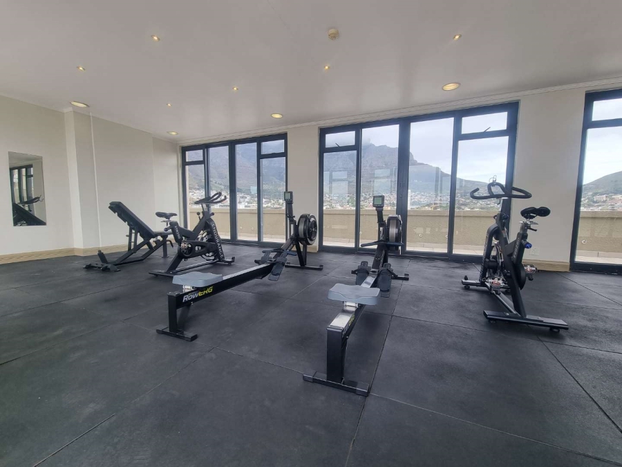 1 Bedroom Property for Sale in Zonnebloem Western Cape